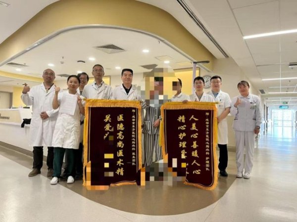 天美配资 高龄不设限·京东方护航|多学科联手，为八旬老兵闯过“手术关”